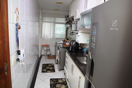 Apartamento à venda com 80m², 2 quartos e 2 vagasCOZINHA