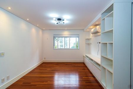 Apartamento para alugar com 223m², 4 quartos e 2 vagasSuíte Master
