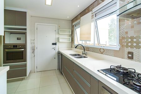 Apartamento para alugar com 223m², 4 quartos e 2 vagasCozinha