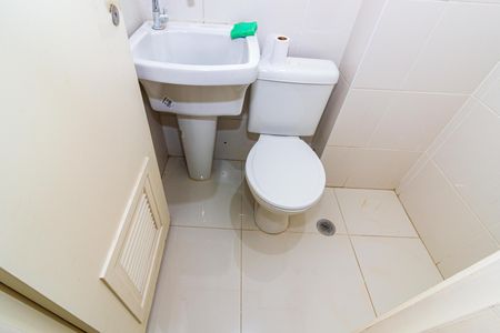 Apartamento para alugar com 223m², 4 quartos e 2 vagasBanheiro de serviço