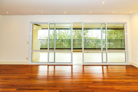 Apartamento para alugar com 223m², 4 quartos e 2 vagasSala
