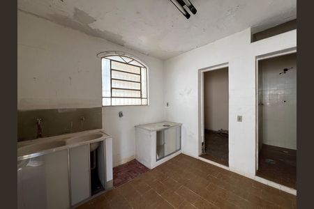 Área de Serviço de casa para alugar com 4 quartos, 214m² em São José, Belo Horizonte