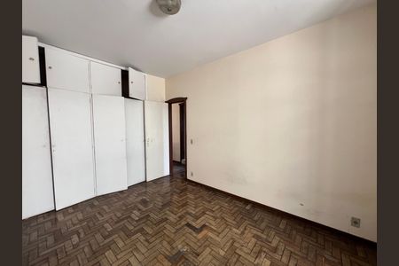 Casa para alugar com 214m², 4 quartos e 4 vagas Casa para alugar com 214m², 4 quartos e 4 vagasQuarto 3