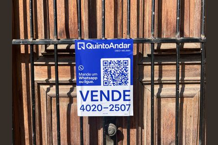 Casa para alugar com 214m², 4 quartos e 4 vagas Casa para alugar com 214m², 4 quartos e 4 vagasPlaca QuintoAndar