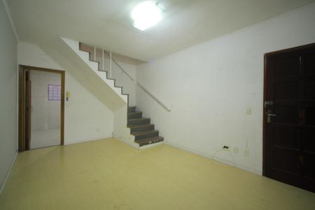 Sala de casa para alugar com 2 quartos, 190m² em Vila Euro, São Bernardo do Campo
