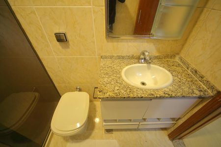 Casa para alugar com 190m², 2 quartos e 2 vagasBanheiro 