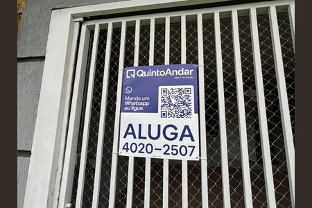 Casa para alugar com 190m², 2 quartos e 2 vagasFachada