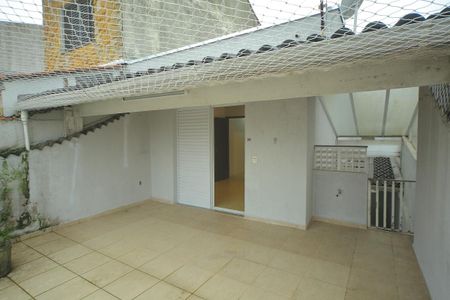 Casa para alugar com 190m², 2 quartos e 2 vagasVaranda Quarto 1 