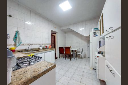 Casa para alugar com 180m², 4 quartos e 4 vagasCozinha