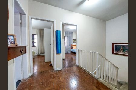 Casa para alugar com 180m², 4 quartos e 4 vagasCorredor