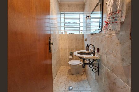 Casa para alugar com 180m², 4 quartos e 4 vagasLavabo