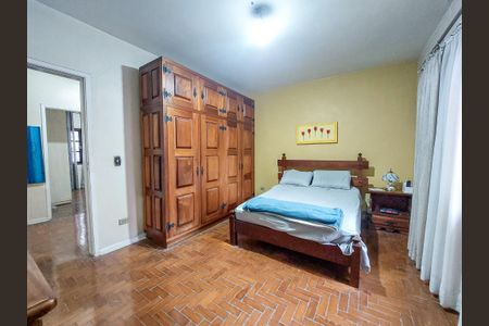 Casa para alugar com 180m², 4 quartos e 4 vagasSuíte
