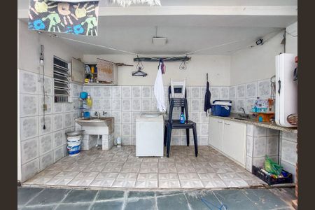 Casa para alugar com 180m², 4 quartos e 4 vagasÁrea de Serviço