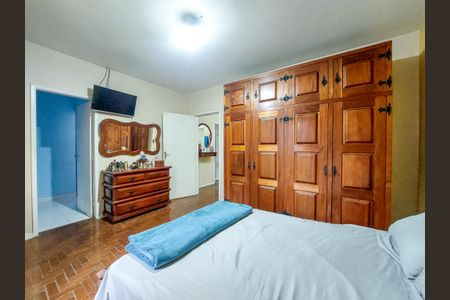 Casa para alugar com 180m², 4 quartos e 4 vagasSuíte
