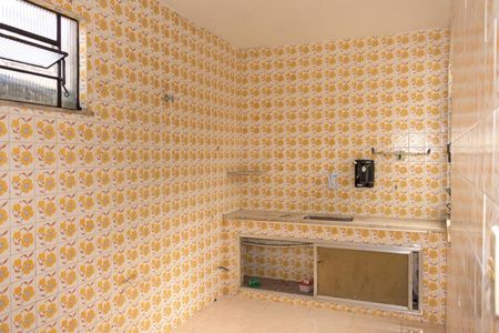 Cozinha de casa para alugar com 2 quartos, 60m² em Taquara, Rio de Janeiro