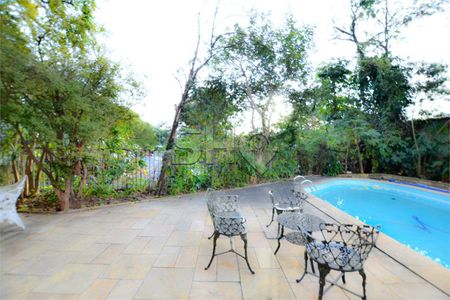 Casa à venda com 5 quartos, 870m² em Pacaembu, São Paulo