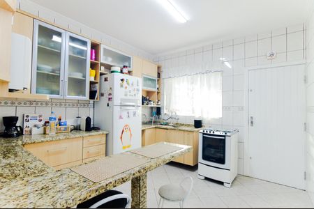 Casa para alugar com 70m², 2 quartos e 1 vagaCozinha