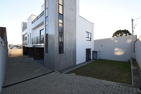 Casa de condomínio à venda com 152m², 3 quartos e 2 vagasÁrea externa