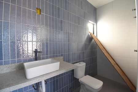 Casa de condomínio à venda com 152m², 3 quartos e 2 vagasBanheiro da Suíte 3