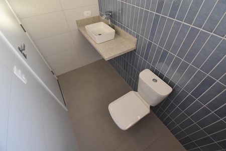 Casa de condomínio à venda com 152m², 3 quartos e 2 vagasBanheiro da Suíte 3