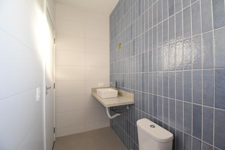 Casa de condomínio à venda com 152m², 3 quartos e 2 vagasBanheiro da Suíte 3