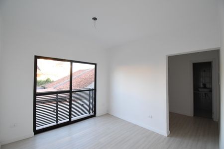 Casa de condomínio à venda com 152m², 3 quartos e 2 vagasSuíte