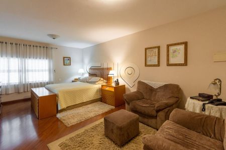 Casa à venda com 3 quartos, 450m² em Vila Albertina, São Paulo