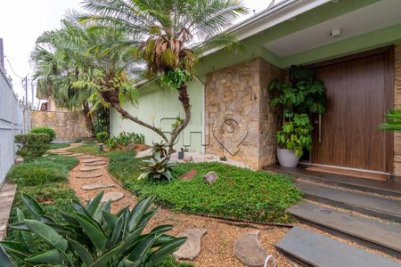 Casa à venda com 3 quartos, 450m² em Vila Albertina, São Paulo