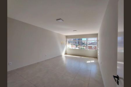 Casa à venda com 3 quartos, 219m² em Vila Maria Luiza, Jundiaí