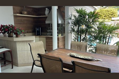 Casa de Condomínio à venda com 4 quartos, 367m² em Recreio dos Bandeirantes, Rio de Janeiro