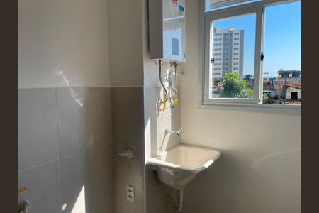 Área de serviço de apartamento para alugar com 2 quartos, 42m² em Irajá, Rio de Janeiro
