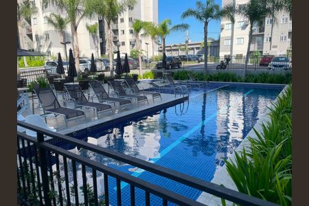 Área externa de apartamento para alugar com 2 quartos, 42m² em Irajá, Rio de Janeiro