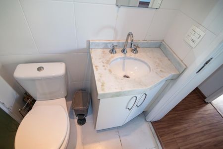 Apartamento para alugar com 56m², 2 quartos e 1 vaga Apartamento para alugar com 56m², 2 quartos e 1 vagaBanheiro