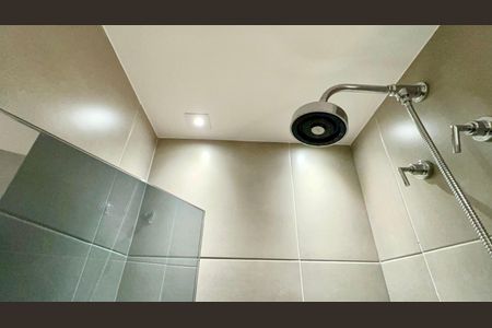 Apartamento à venda com 69m², 1 quarto e 1 vaga Apartamento à venda com 69m², 1 quarto e 1 vagaBanheiro