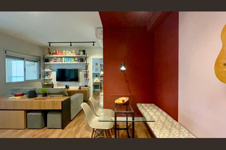 Apartamento à venda com 69m², 1 quarto e 1 vaga Apartamento à venda com 69m², 1 quarto e 1 vagaSala