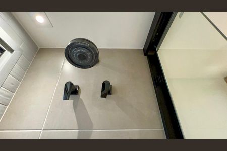 Apartamento à venda com 69m², 1 quarto e 1 vaga Apartamento à venda com 69m², 1 quarto e 1 vagaBanheiro da Suíte