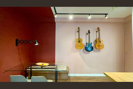 Apartamento à venda com 69m², 1 quarto e 1 vaga Apartamento à venda com 69m², 1 quarto e 1 vagaSala