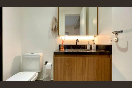 Apartamento à venda com 69m², 1 quarto e 1 vaga Apartamento à venda com 69m², 1 quarto e 1 vagaBanheiro da Suíte