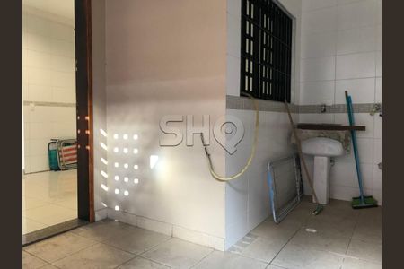Casa à venda com 3 quartos, 180m² em Alto de Pinheiros, São Paulo