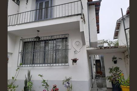 Casa à venda com 4 quartos, 230m² em Vila Mariana, São Paulo