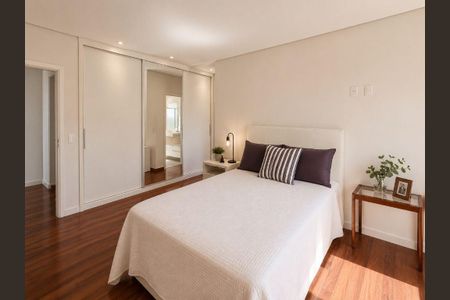 Casa à venda com 344m², 4 quartos e 4 vagas