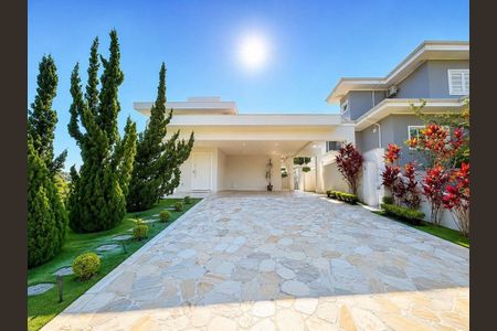 Casa à venda com 344m², 4 quartos e 4 vagas