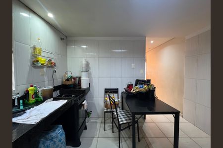 Casa à venda com 4 quartos, 150m² em Estrela Dalva, Contagem