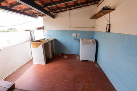 Casa à venda com 4 quartos, 223m² em Jardim Leonor, Campinas
