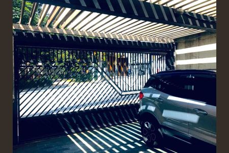 Casa à venda com 3 quartos, 174m² em Vila Ester (Zona Norte), São Paulo