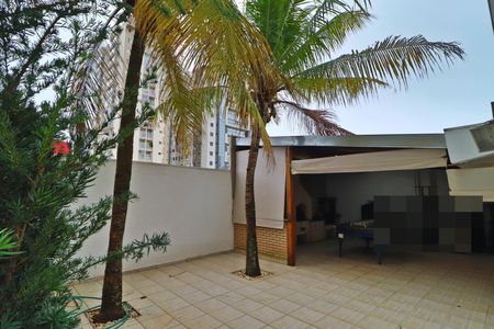 Casa para alugar com 250m², 3 quartos e 4 vagasQuintal - Varanda