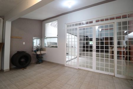 Casa para alugar com 250m², 3 quartos e 4 vagasVaranda