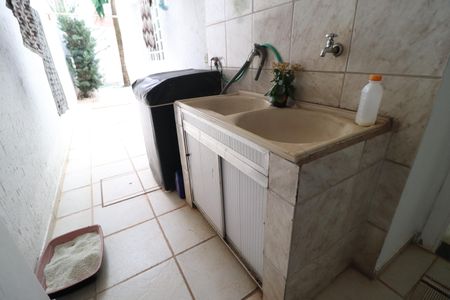 Casa para alugar com 250m², 3 quartos e 4 vagasÁrea de Serviço