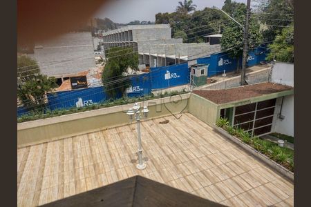 Casa à venda com 3 quartos, 405m² em Vila Albertina, São Paulo