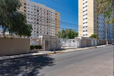 Apartamento para alugar com 44m², 2 quartos e 1 vagaFachada do Prédio